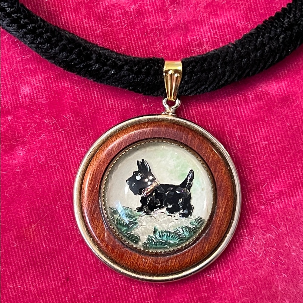 Antique Essex Crystal Reverse Painted Scottie Dog Pendant on Black Velvet Choker